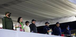 Desfile policial Centinelas de la Paz por el 42 aniversario de la Policía Nacional
