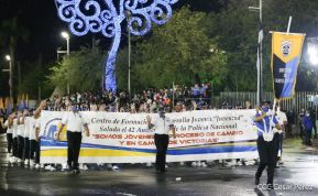 Desfile policial Centinelas de la Paz por el 42 aniversario de la Policía Nacional