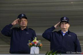 Desfile policial Centinelas de la Paz por el 42 aniversario de la Policía Nacional