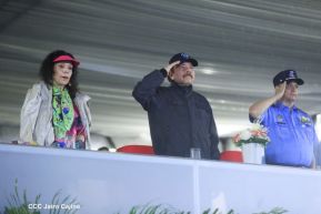 Desfile policial Centinelas de la Paz por el 42 aniversario de la Policía Nacional