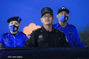Desfile policial Centinelas de la Paz por el 42 aniversario de la Policía Nacional