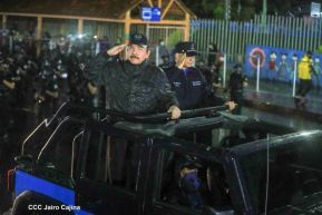 Desfile policial Centinelas de la Paz por el 42 aniversario de la Policía Nacional