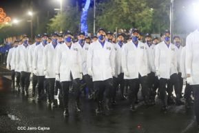 Desfile policial Centinelas de la Paz por el 42 aniversario de la Policía Nacional