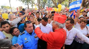 Jinotepe da gran recibimiento a Cardenal José Leopoldo Brenes