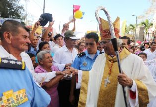 Jinotepe da gran recibimiento a Cardenal José Leopoldo Brenes