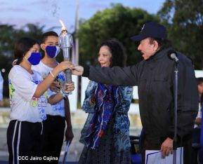 Recibimiento de la Antorcha de la Unión Centroamericana