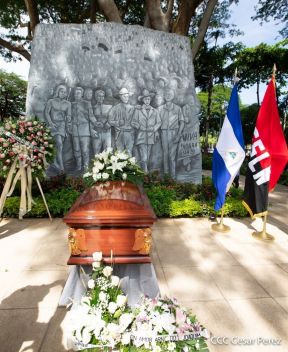 Arnoldo Guillén: El retratista por excelencia de las figuras de nuestro legado heroico 