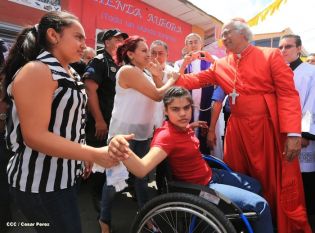 Jubiloso pueblo de Matagalpa recibe al Cardenal Leopoldo Brenes  
