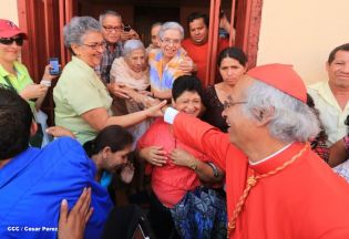 Jubiloso pueblo de Matagalpa recibe al Cardenal Leopoldo Brenes  