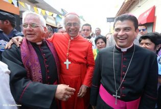 Jubiloso pueblo de Matagalpa recibe al Cardenal Leopoldo Brenes  