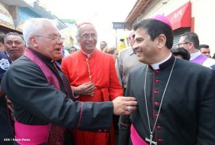 Jubiloso pueblo de Matagalpa recibe al Cardenal Leopoldo Brenes  