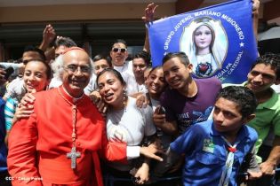 Jubiloso pueblo de Matagalpa recibe al Cardenal Leopoldo Brenes  