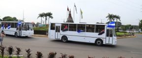 Segunda flota de buses rusos, porque  aquí Todos los Triunfos son del Pueblo!