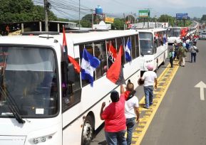 Segunda flota de buses rusos, porque  aquí Todos los Triunfos son del Pueblo!