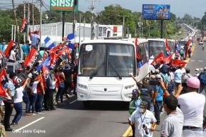 Segunda flota de buses rusos, porque  aquí Todos los Triunfos son del Pueblo!