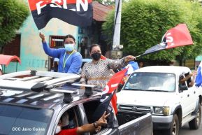 Segunda flota de buses rusos, porque  aquí Todos los Triunfos son del Pueblo!