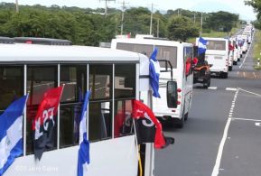 Segunda flota de buses rusos, porque  aquí Todos los Triunfos son del Pueblo!