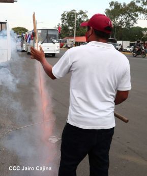 Segunda flota de buses rusos, porque  aquí Todos los Triunfos son del Pueblo!