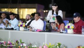 250 Buses Nuevos para el Pueblo: Obras de Amor, Obras de Buen Corazón 