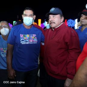 250 Buses Nuevos para el Pueblo: Obras de Amor, Obras de Buen Corazón 