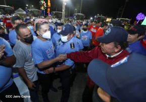 250 Buses Nuevos para el Pueblo: Obras de Amor, Obras de Buen Corazón 