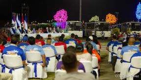 250 Buses Nuevos para el Pueblo: Obras de Amor, Obras de Buen Corazón 