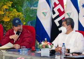 Reunión del Presidente Daniel Ortega y Compañera Rosario con el Presidente de Honduras Juan Orlando Hernández