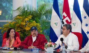 Reunión del Presidente Daniel Ortega y Compañera Rosario con el Presidente de Honduras Juan Orlando Hernández