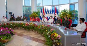 Reunión del Presidente Daniel Ortega y Compañera Rosario con el Presidente de Honduras Juan Orlando Hernández