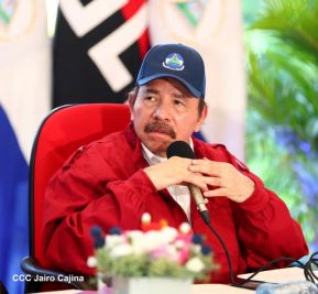 Reunión del Presidente Daniel Ortega y Compañera Rosario con el Presidente de Honduras Juan Orlando Hernández