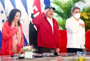 Reunión del Presidente Daniel Ortega y Compañera Rosario con el Presidente de Honduras Juan Orlando Hernández