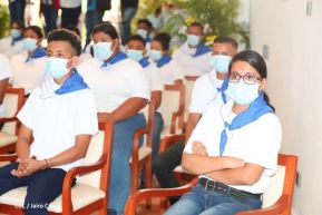 Presidente Daniel Ortega y Compañera Rosario Murillo ejercen su derecho al voto