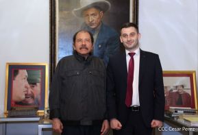 Comandante Daniel recibe mensaje del Presidente de la Federación de Rusia, Compañero Vladimir Putin