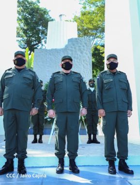 Acto en conmemoración del Día del Soldado de la Patria