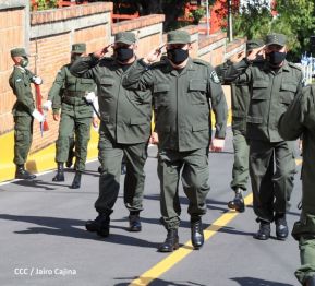 Acto en conmemoración del Día del Soldado de la Patria