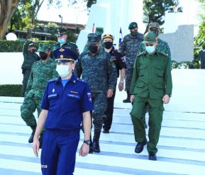 Acto en conmemoración del Día del Soldado de la Patria