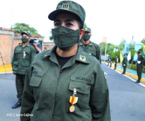 Acto en conmemoración del Día del Soldado de la Patria