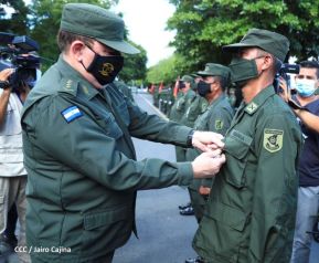Acto en conmemoración del Día del Soldado de la Patria