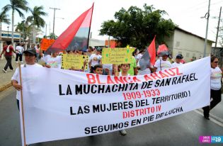 Mujeres en Victorias realizan caminata en Distrito IV