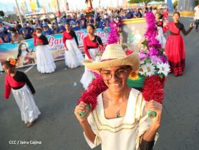 ¡Un Fin de Semana Enorme, Grande, de tanta Fiesta!