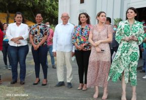 ¡Un Fin de Semana Enorme, Grande, de tanta Fiesta!