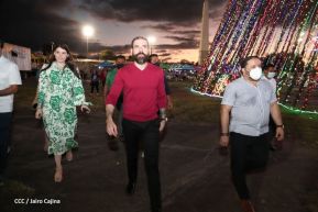 ¡Un Fin de Semana Enorme, Grande, de tanta Fiesta!