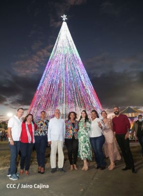 ¡Un Fin de Semana Enorme, Grande, de tanta Fiesta!