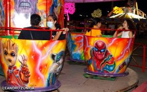 ¡Un Fin de Semana Enorme, Grande, de tanta Fiesta!