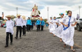 ¡Un Fin de Semana Enorme, Grande, de tanta Fiesta!
