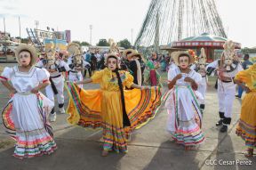 ¡Un Fin de Semana Enorme, Grande, de tanta Fiesta!