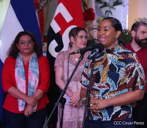 ¡Un Fin de Semana Enorme, Grande, de tanta Fiesta!