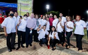 ¡Un Fin de Semana Enorme, Grande, de tanta Fiesta!