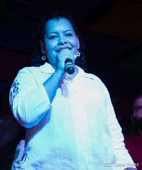 ¡Un Fin de Semana Enorme, Grande, de tanta Fiesta!