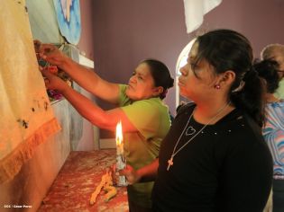 Cardenal Brenes participa de Viacrucis en Carazo